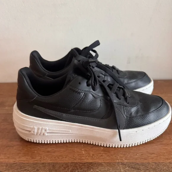 Nike Women's Air Force 1 PLT.AF.ORM - Picture 6 of 10